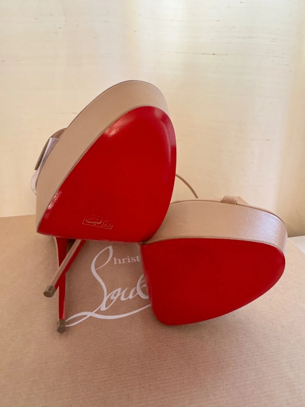 Christian Louboutin Rosalie Alta 150mm Blush size 36